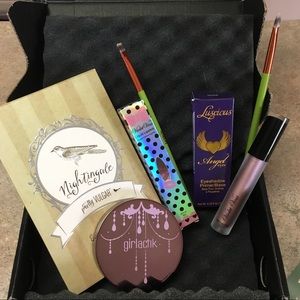 September 2018 Boxycharm